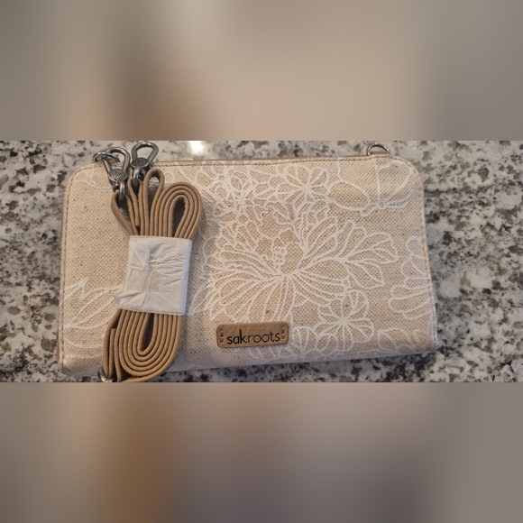 Sakroots Handbags - Sakroots Cream Floral Women's Bag